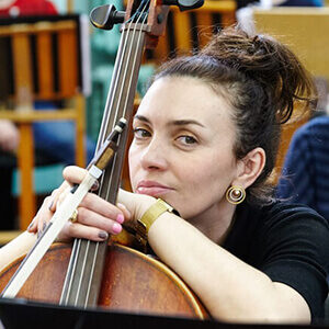 Инна Вениаминовна - преподаватель виолончели по Skype