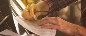 Услуги композиции и создания музыки Услуги композиции и создания музыки
